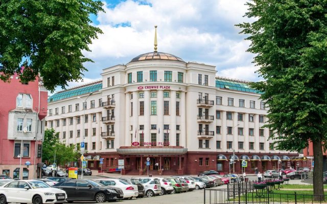 Отель Crowne Plaza Minsk фото